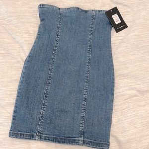 XS - Fashion Nova Be Mine Medium Wash Denim Mini Skirt (NWT)